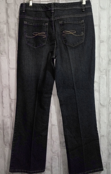 Style & Jean Co womans straight leg blue j… - Picture 4 of 6